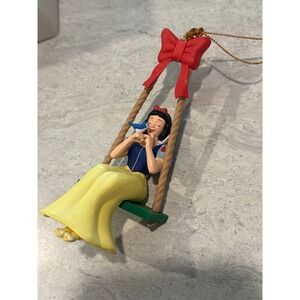 Disney Snow White On Swing Ornament Collectible DCO 026902‎ Figurine